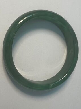 Vintage Green Jade / Hardstone Bracelet | Icy Translucent grade (B) (8)